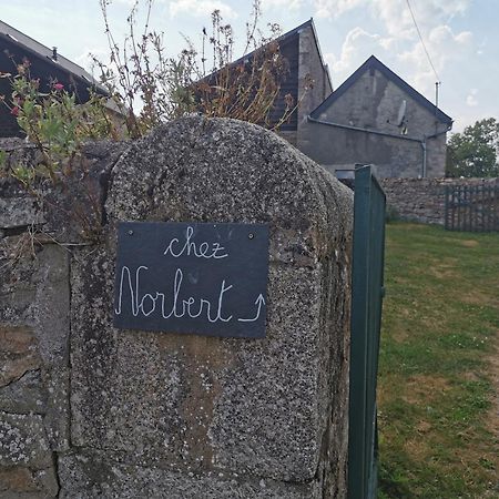 Vila Chez Norbert Quarré-les-Tombes Exteriér fotografie